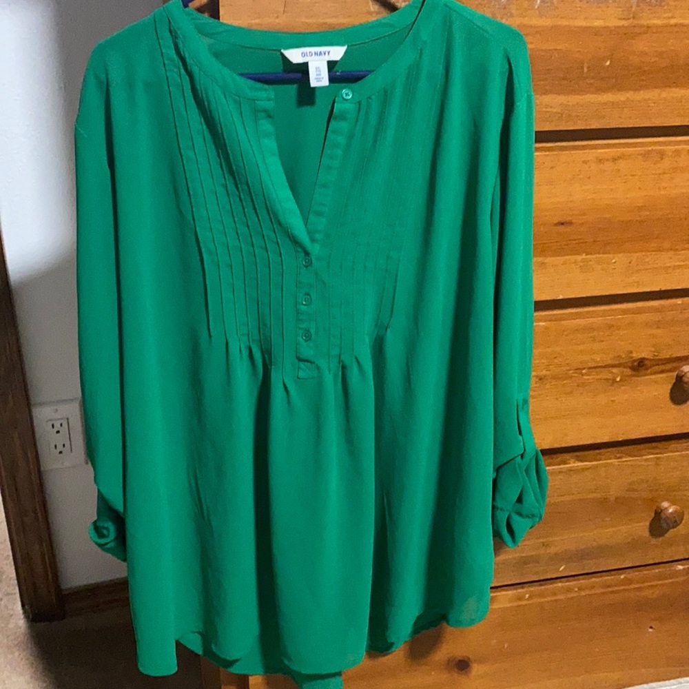Holiday season, old navy  plus size Green women's blouse. Size XXL